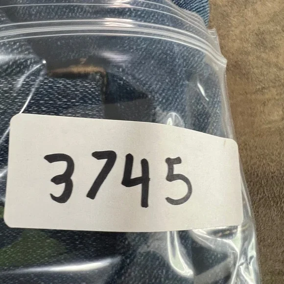 Old Navy Denim Jacket Womens Medium Dark Wash Stretch Trucker Jean Jacket 3745 - Picture 8 of 8